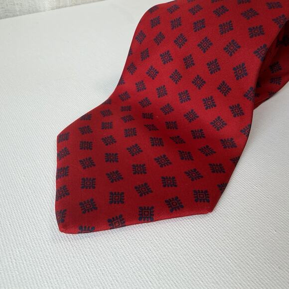 Tommy Hilfiger Vintage Red Silk Tie | Made in USA - Picture 6 of 14